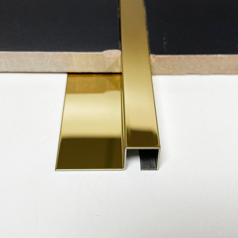 Square edge stainless steel tile trim