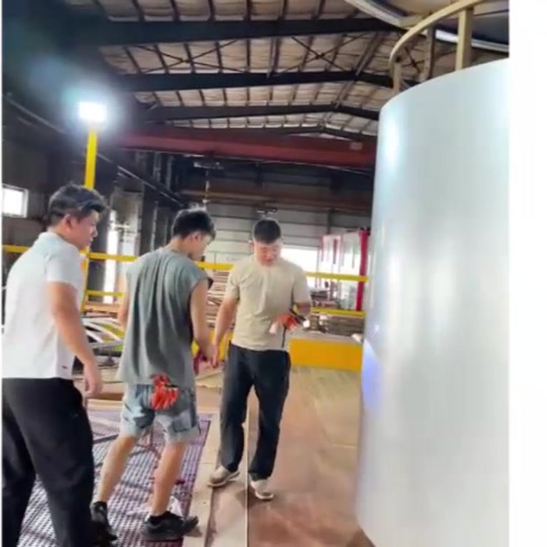 Oversized 2m x 8m Mirror Stainless Steel Panels & Columns | ARTDSN production process